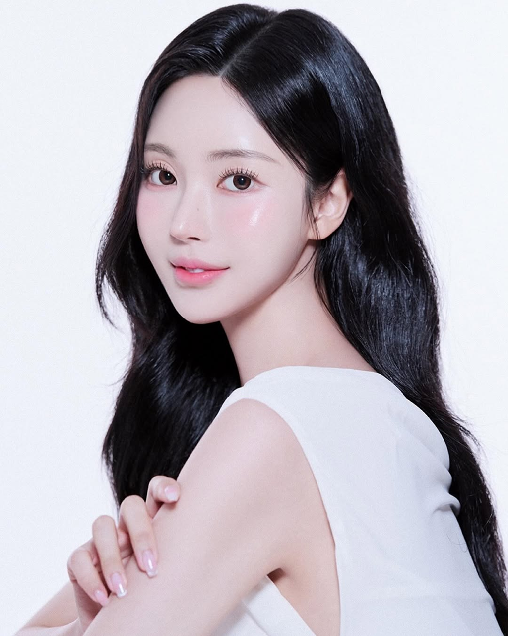 ペク・イェジン