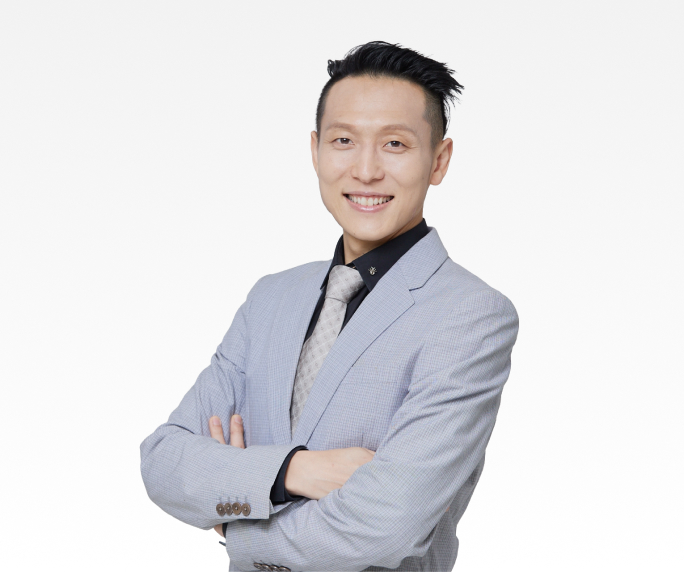 Director Dr. Park Ho-san